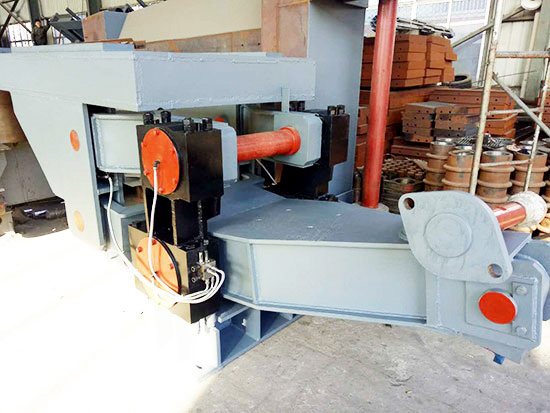 連鑄機(jī)振動(dòng)臺(tái)裝配